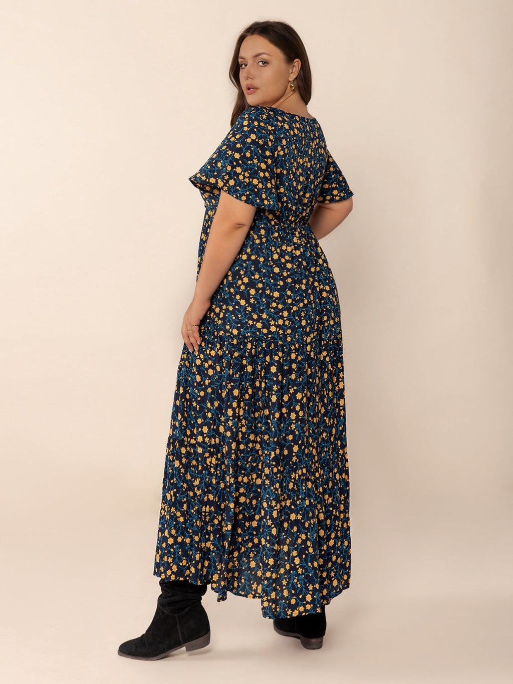 Plus Size Printed Short Sleeve Slit Tiered Maxi Dress
