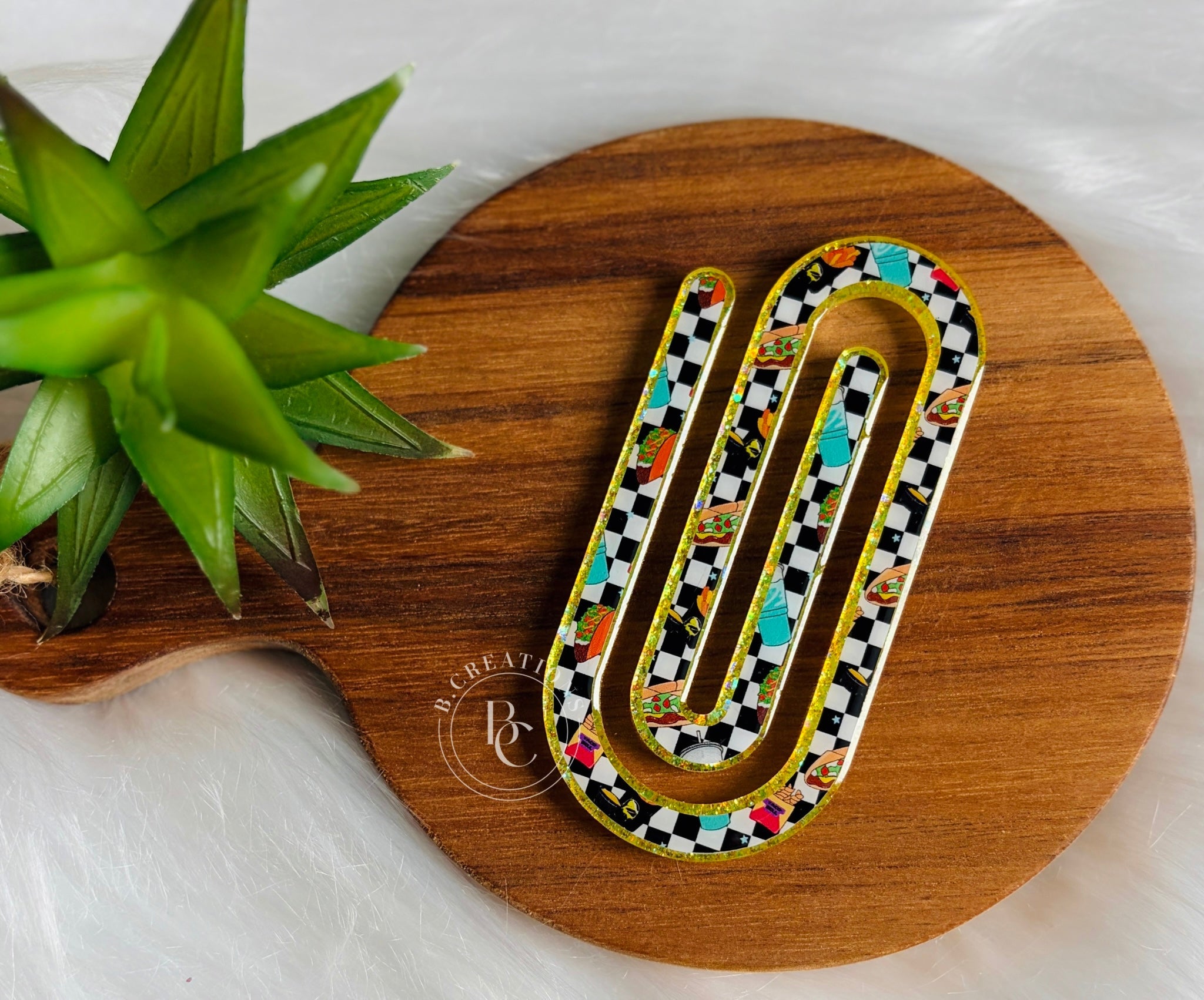 Checkered TB, Glitter jumbo paperclip