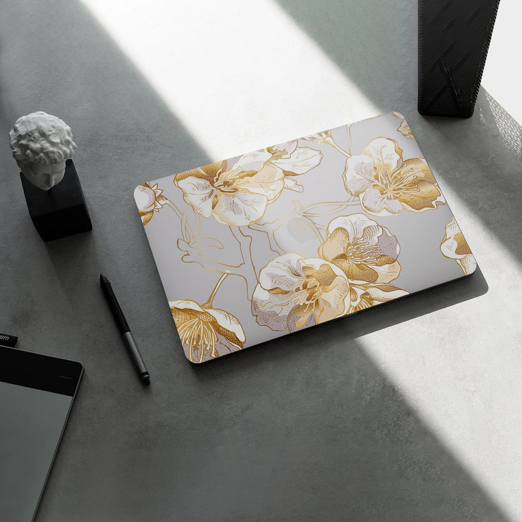 MacBook Pro Clear Case 16-inch (M1–M5, M5 Pro/M5 Max) - Gold Botanical Design
